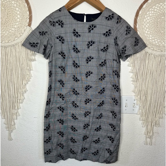 Ann Taylor Dresses & Skirts - Ann Taylor black white and navy blue plaid eyelet detail lined mini dress size 4